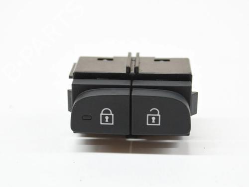 Used Switch Switch VOLVO XC40 (536) B4 Mild-Hybrid (197 hp) 27758202 27758202