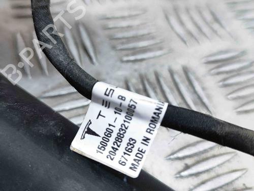 Tailgate lift support TESLA MODEL Y (5YJY) EV Performance All-wheel Drive | BP28558147C138