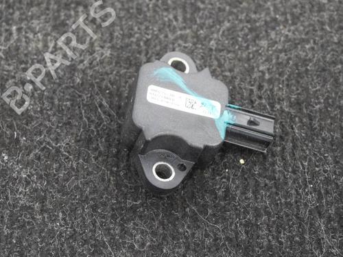 Elektronisk sensor TESLA MODEL S (5YJS) 75D AWD (525 hp) 20233379
