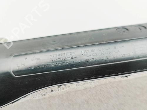 Step TESLA MODEL 3 (5YJ3) EV | BP36327167C149 - Image 6