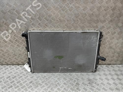 Used Water radiator VW PASSAT B7 Variant (365) 2.0 TDI (170 hp) 29987428