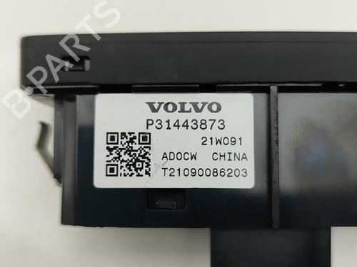Switch VOLVO XC40 (536) Recharge AWD | BP29392251I30 
