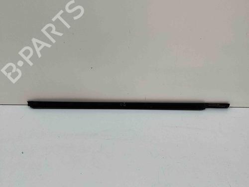 Door moulding trim LAND ROVER RANGE ROVER VELAR (L560) 2.0 D240 SD4 4x4 | BP29337189C150 