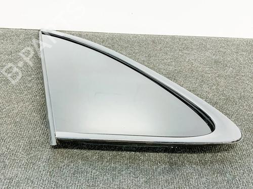 Used Rear left quarter glass PORSCHE MACAN (95B) 3.0 S Diesel (258 hp) 6760067