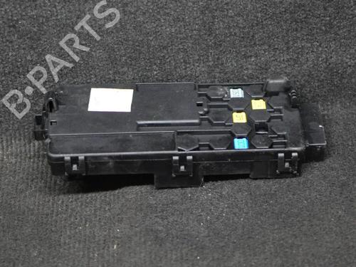 Used Fuse box MERCEDES-BENZ E-CLASS (W211) E 320 CDI (211.026) (204 hp) 8936255