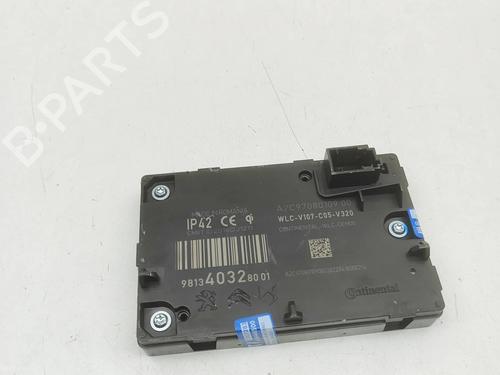 Used Electronic module Electronic module PEUGEOT 2008 II (UD_, US_, UY_, UJ_, UR_, UC_) e-2008 (UKZKXZ) (136 hp) 33798284 33798284