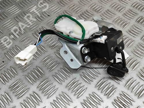 Used Tailgate lock TOYOTA LAND CRUISER PRADO (_J15_) 2.8 D-4D (GDJ150_, GDJ155_, GDJ150, GDJ151) (177 hp) 26297697