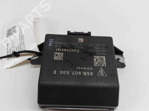 Module électronique PORSCHE CAYENNE (92A) 3.0 Diesel (262 hp) 16871845