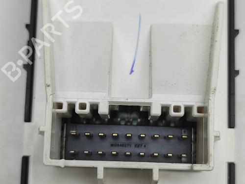Right front window switch KIA SPORTAGE V (NQ5) 1.6 T-GDi Hybrid AWD | BP33381907I26  - Image 5