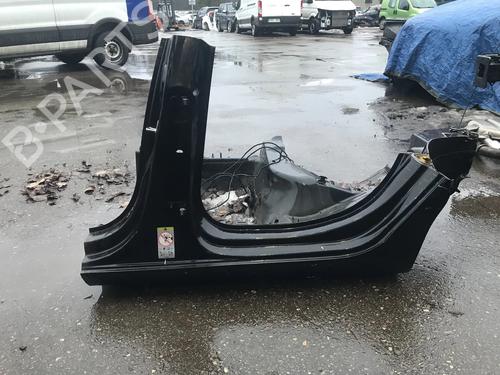 Venstre sidekjole Venstre sidekjole AUDI A4 B9 (8W2, 8WC) 1.4 TFSI (150 hp) 36043204 36043204