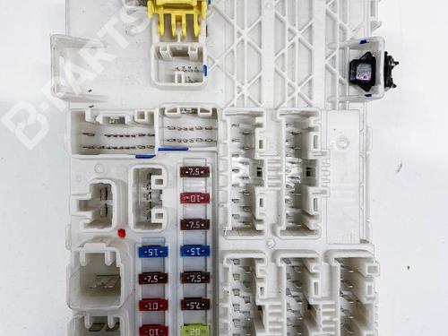 Fuse box TOYOTA HILUX VII Pickup (_N1_, _N2_, _N3_) 3.0 D-4D 4WD (KUN26) | BP6759069E1 