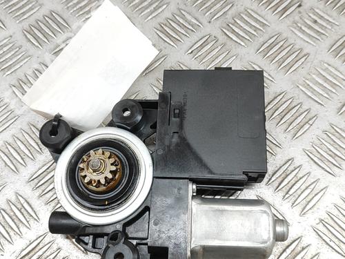 Right rear window motor VOLVO V50 (545) D2 | BP28546573E22