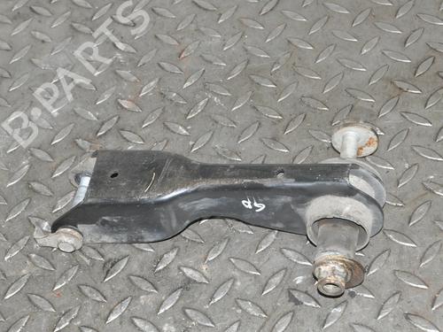 Højre bagtil bærearm JAGUAR F-PACE (X761) 2.0 TD4 AWD (180 hp) 30212941