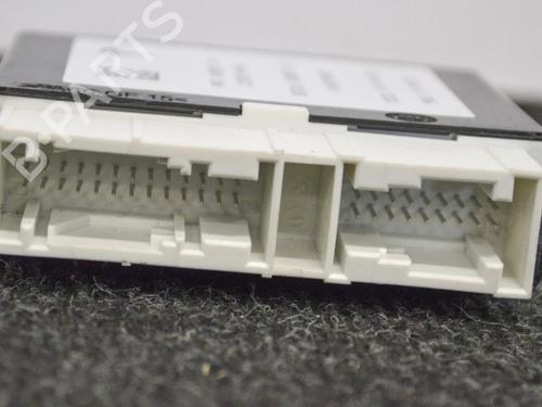 Electronic module TESLA MODEL S (5YJS) 75D AWD | BP20233020M83 - Image 3