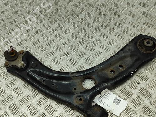 Used Right front suspension arm AUDI Q2 (GAB, GAG) 35 TFSI (150 hp) 28559215