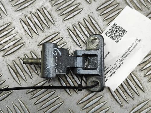 hingedoor-check-strap-skoda-enyaq-iv-suv-5az-2020-31810280 main image