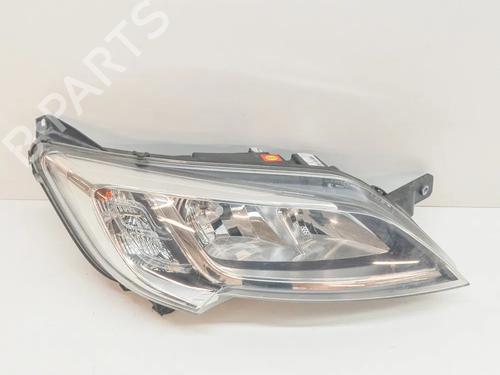Used Right headlight Right headlight CITROËN JUMPER II Van 2.2 HDi 130 (130 hp) 10399262 10399262