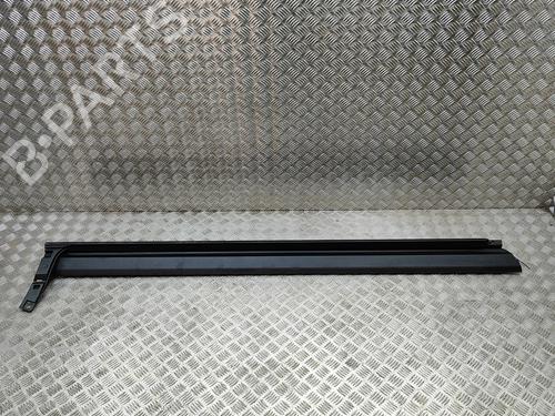 Used Left sideskirt Left sideskirt 39205261 39205261
