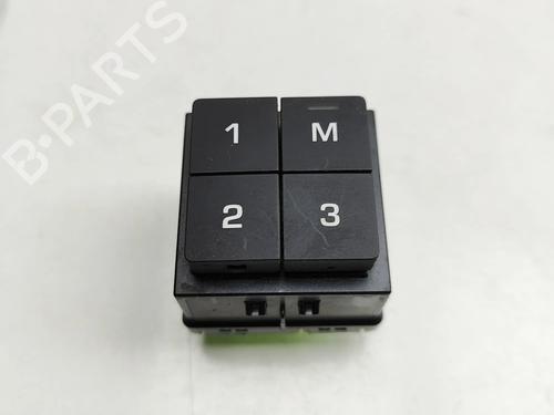 Used Switch LAND ROVER DISCOVERY V (L462) D300 MHEV 4x4 (300 hp) 32459293