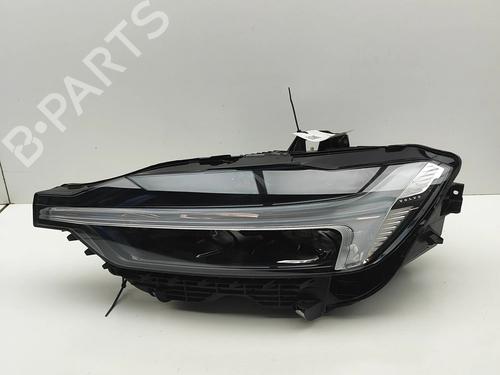 Used Left headlight Left headlight VOLVO XC60 II (246) 2.0 B5 Mild-Hybrid (249 hp) 28548581 28548581