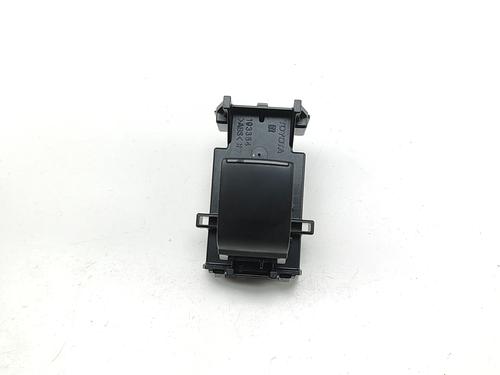 Right rear window switch TOYOTA COROLLA Estate (_E21_) 1.8 Hybrid (ZWE211) | BP29812680I28 