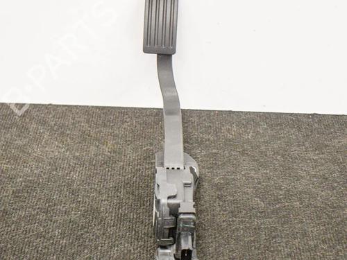 pedal-volvo-v40-hatchback-525-d2-6pv010368-31341777-2012-2013-2014-2015-2016-2017-2018-2019-6764299 main image