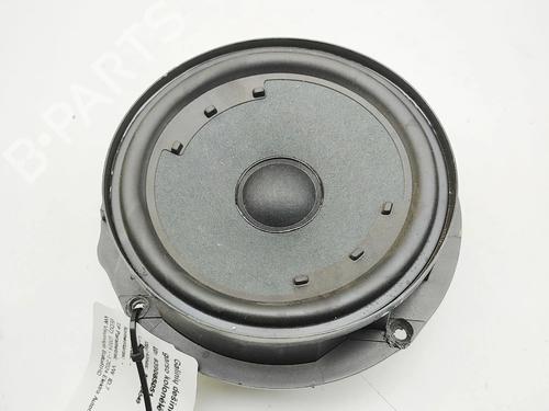 speaker-vw-id7-ed2-2023-39958857 main image