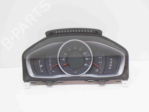Used Instrument cluster VOLVO V60 I (155) 1.6 DRIVe (114 hp) 7016971