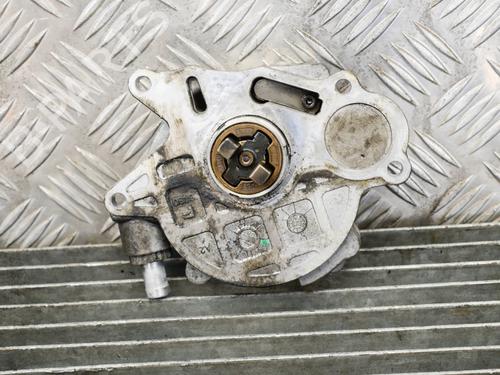 Used Vacuum pump AUDI A5 Sportback (8TA) 2.0 TDI (143 hp) 6752619