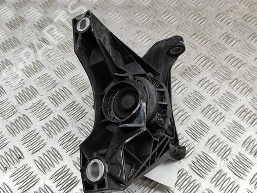 Engine mount PEUGEOT 3008 II SUV (MC_, MR_, MJ_, M4_) Hybrid 180 (M4DGLU) | BP30178140M89 