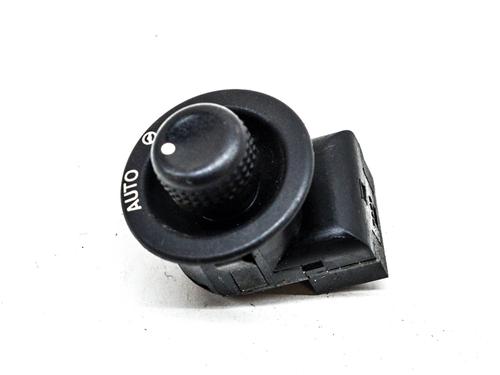 Switch LAND ROVER DISCOVERY IV (L319) 3.0 4x4 | BP8895349I30 