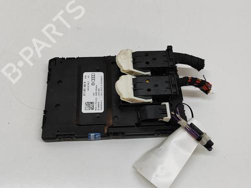 Used Electronic module Electronic module PORSCHE TAYCAN Cross Turismo (Y1B) 4 (Y1BBD1) (476 hp) 28497869 28497869