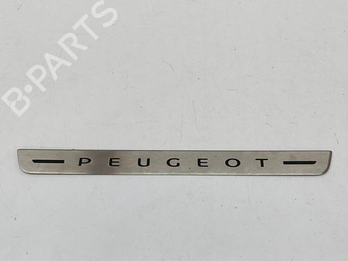 Used Step PEUGEOT 2008 II (UD_, US_, UY_, UJ_, UR_, UC_) e-2008 (UKZKXZ) (136 hp) 29042471