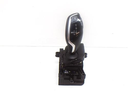 Used Gear lever BMW 5 (G30, F90) 530 e Plug-in-Hybrid (184 hp) 7901728