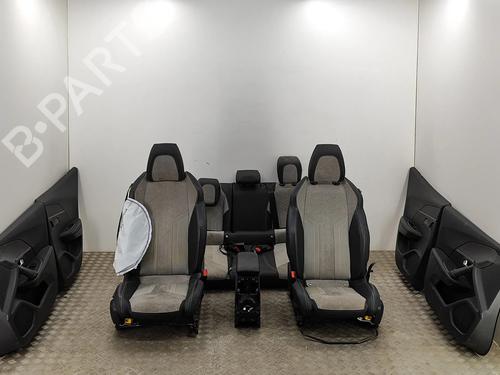 Sæde sæt Sæde sæt PEUGEOT 2008 II (UD_, US_, UY_, UJ_, UR_, UC_) e-2008 (UKZKXZ) (136 hp) 33368541 33368541