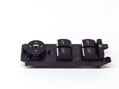 Used Right front window switch Right front window switch FORD FOCUS III 1.0 EcoBoost (100 hp) 6771901 6771901