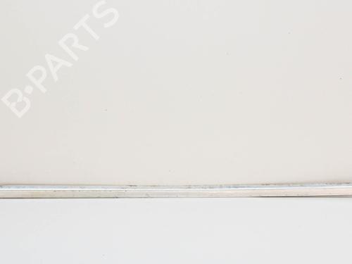 Dørlist MERCEDES-BENZ S-CLASS Saloon (W108, W109) 280 S (108.016) (140 hp) 14641034