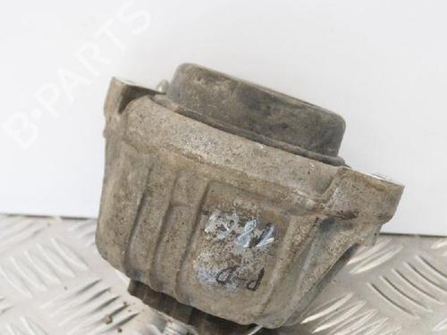 Engine mount BMW 3 Touring (E91) 320 i | BP8827257M89 