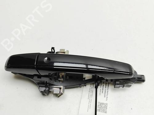 Used Front left exterior door handle Front left exterior door handle LAND ROVER RANGE ROVER SPORT II (L494) 4.4 SDV8 4x4 (340 hp) 33985786 33985786