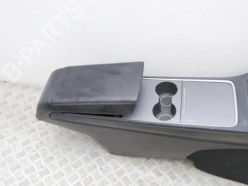 Console centrale TESLA MODEL Y (5YJY) Long Range All-wheel Drive | BP39073840I22 - Image 2