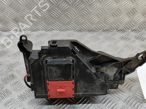 Used Fuse box MERCEDES-BENZ E-CLASS T-Model (S213) E 220 d 4-matic (213.205) (194 hp) 25615694