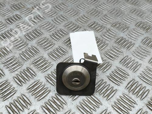 Højre bagtil lås Højre bagtil lås 39511580 39511580