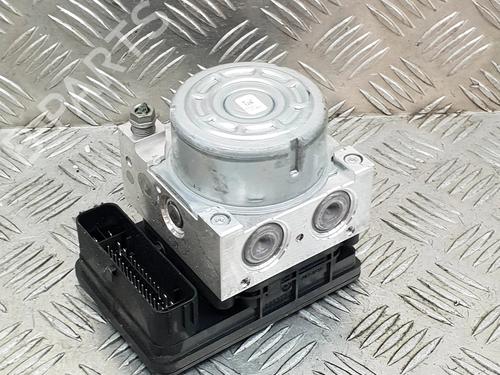 Used ABS pump RENAULT CLIO III (BR0/1, CR0/1) 1.2 16V (BR02, BR0J, BR11, CR02, CR0J, CR11) (75 hp) 8145684