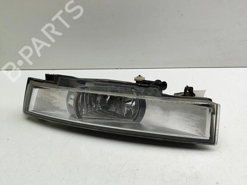 Feu de brouillard avant droit SKODA YETI (5L) 2.0 TDI 4x4 (110 hp) 31903350