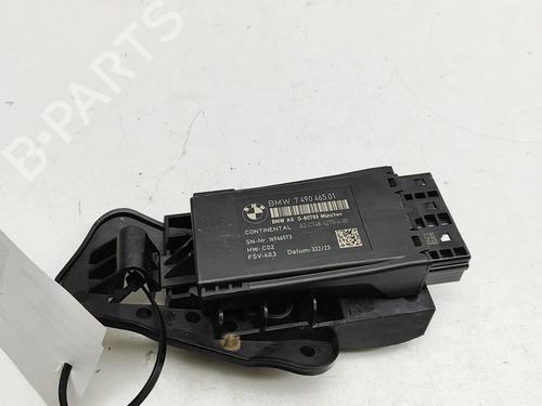 Used Electronic module Electronic module BMW 8 Gran Coupe (G16, F93) 840 i (333 hp) 33825600 33825600