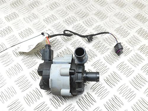 Used Auxiliary water pump Auxiliary water pump AUDI Q5 (GUB) 2.0 TDI quattro (204 hp) 33732090 33732090