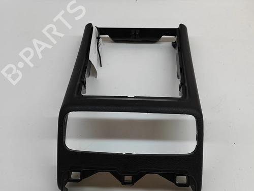 middle-console-mercedes-benz-gle-coupe-c167-2019-27784627 main image