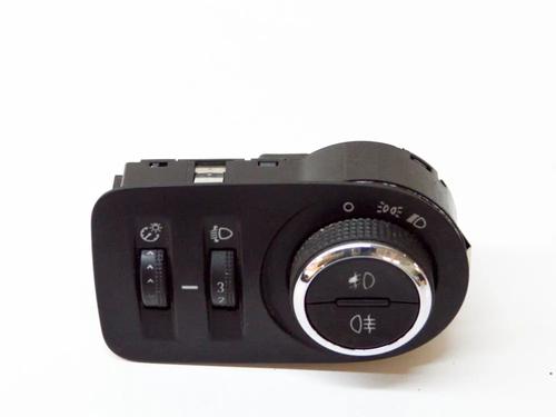 Used Electronic module OPEL ZAFIRA TOURER C (P12) 2.0 CDTi (75) (160 hp) 10526697