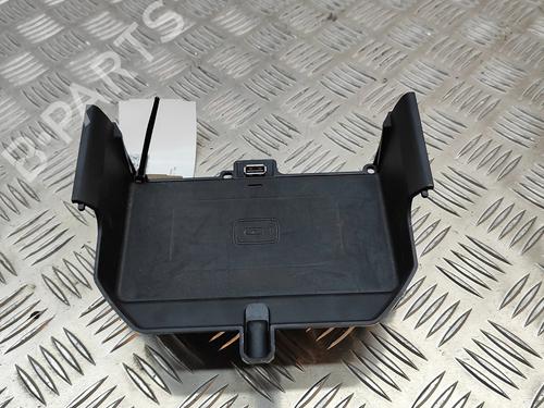 Used Electronic module Electronic module BMW 7 (F01, F02, F03, F04) 730 d (211 hp) 17140235 17140235