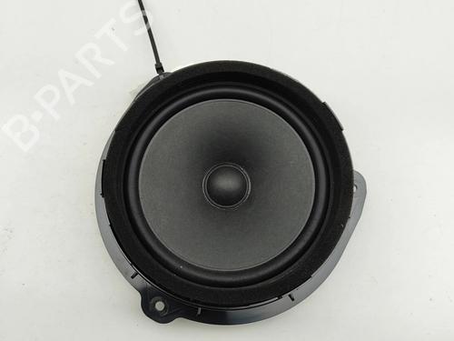 Used Speaker AUDI A3 Sportback (8VA, 8VF) RS3 quattro (400 hp) 29404153